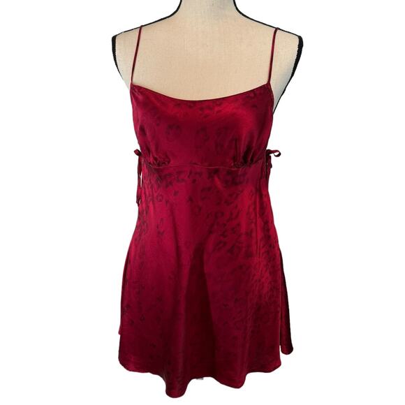 Victoria's Secret Silk Red Leopard Print Babydoll Mini Slip Dress 90s‎ Medium - Picture 1 of 8